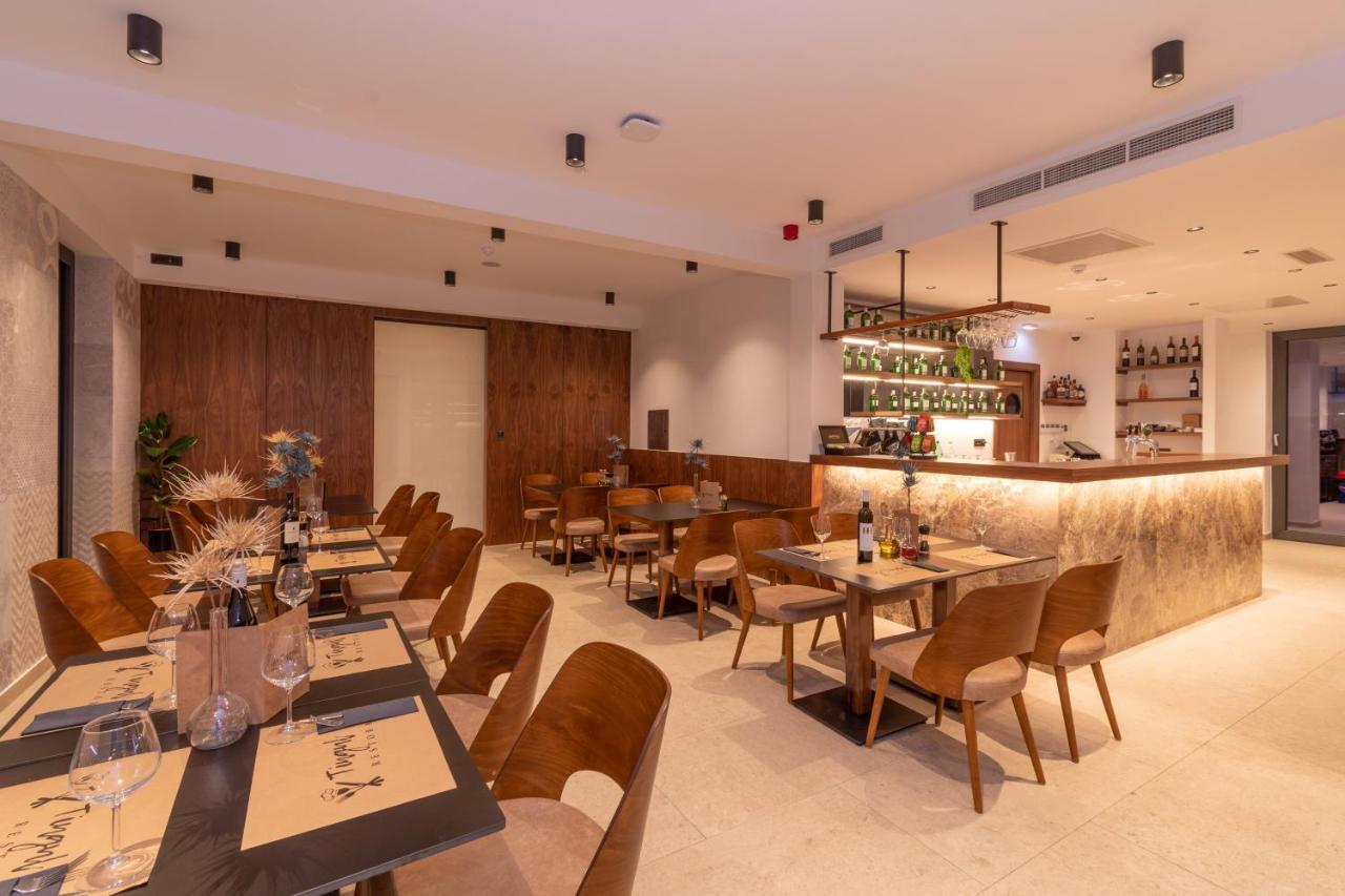 ספליט Hotel Batuda מראה חיצוני תמונה