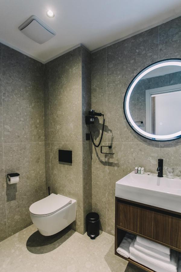 ספליט Hotel Batuda מראה חיצוני תמונה
