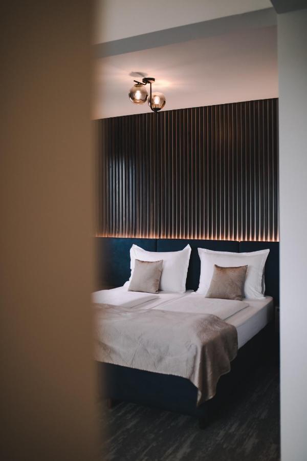 ספליט Hotel Batuda מראה חיצוני תמונה