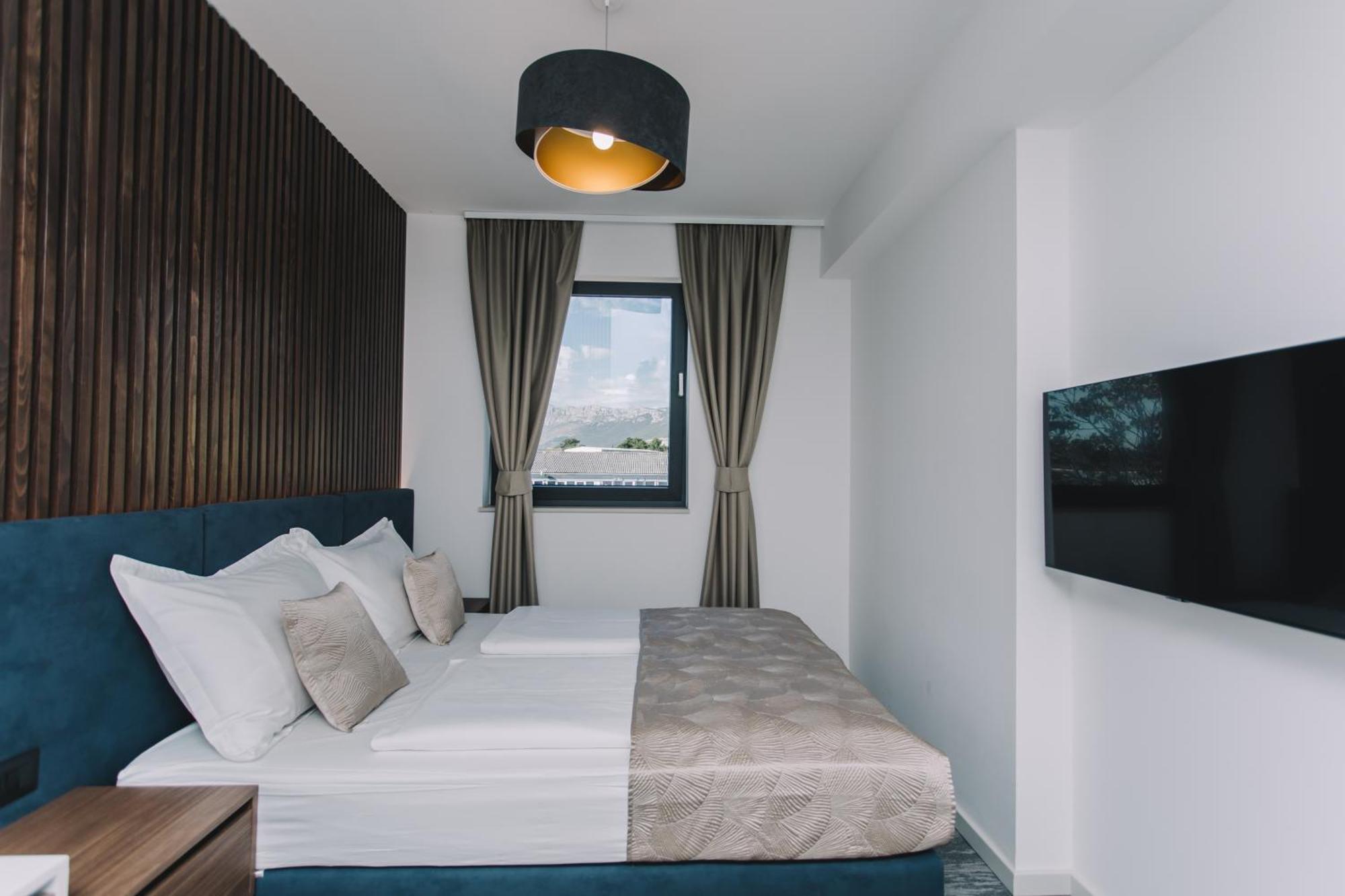 ספליט Hotel Batuda מראה חיצוני תמונה